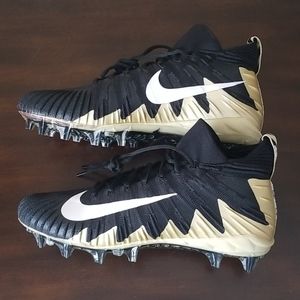 NEW Nike Alpha Menace Football Cleats Mens 11